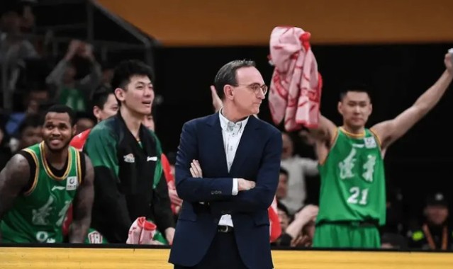 2026世界杯手机观看-胜深圳发布会！乌戈认可防守但不满失误，莫兰德强调磨合问题！|深圳男篮|张陈治锋|王岚嵚|付豪|辽宁男篮_新浪体育_新浪新闻