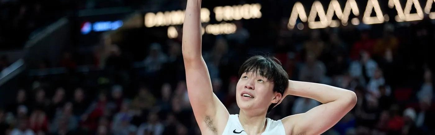 2026世界杯安装指南--11正负值全场最低，杨瀚森半场6分33秒1中0得0分3板1失误