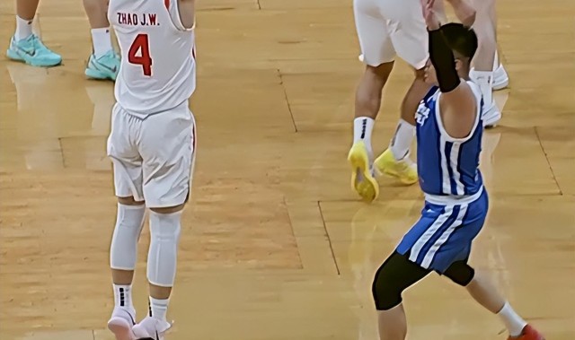 2026世界杯直播app-中国男篮100-93中国台北！球员评分：5人满分，3人良好，2人拉胯