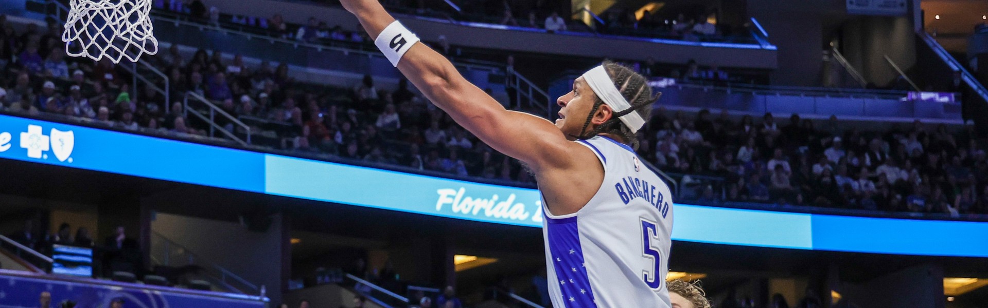 NBA彩经：火箭统治攻防轻取勇士 掘金主场擒下湖人 马刺力拔活塞