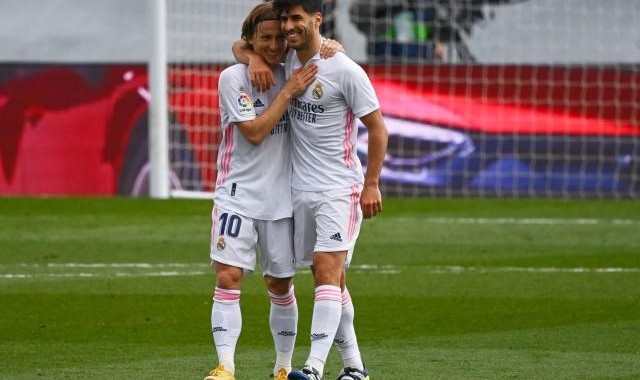 2026世界杯官方软件-【西甲】阿笑本泽马破门 皇马3进球被吹2比0埃瓦尔